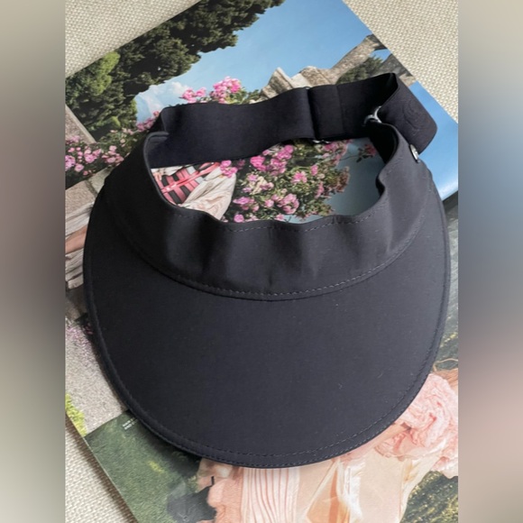 Lululemon Visor Hat In Black OS - Picture 8 of 9